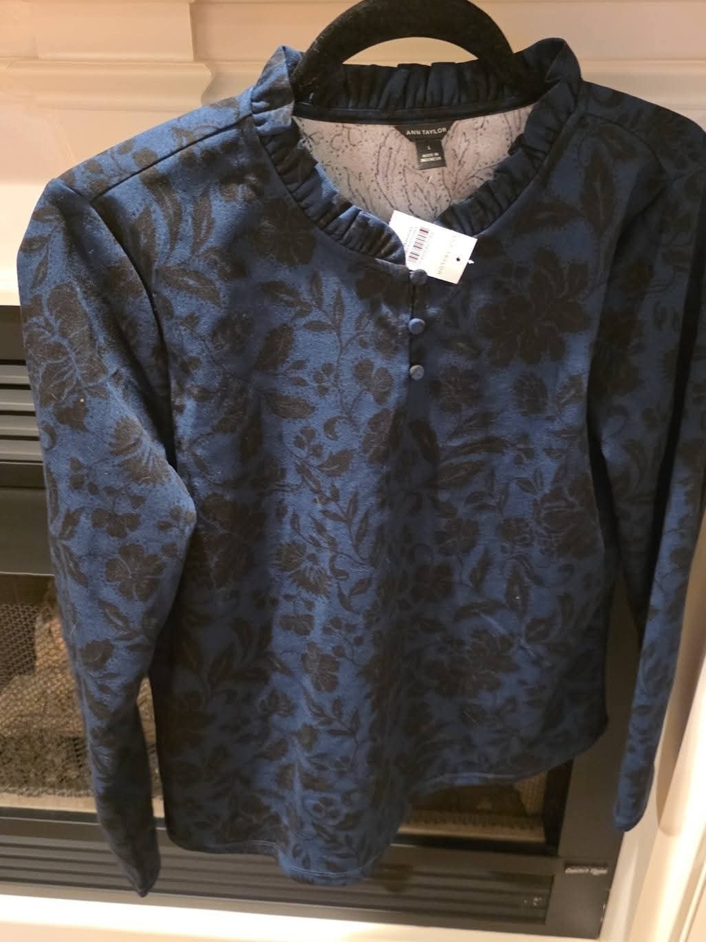 Ann Taylor Black Textured Floral Jacquard Ruffle Neck Blouse